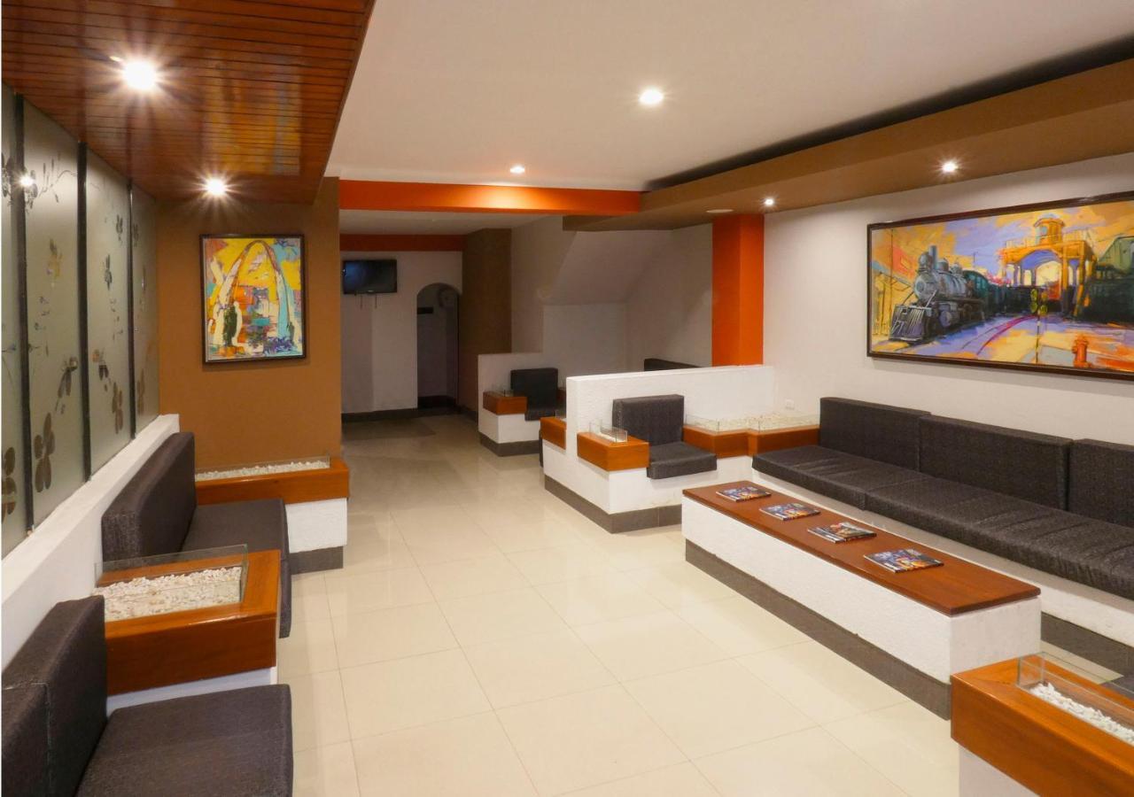 Hotel Plaza 3*